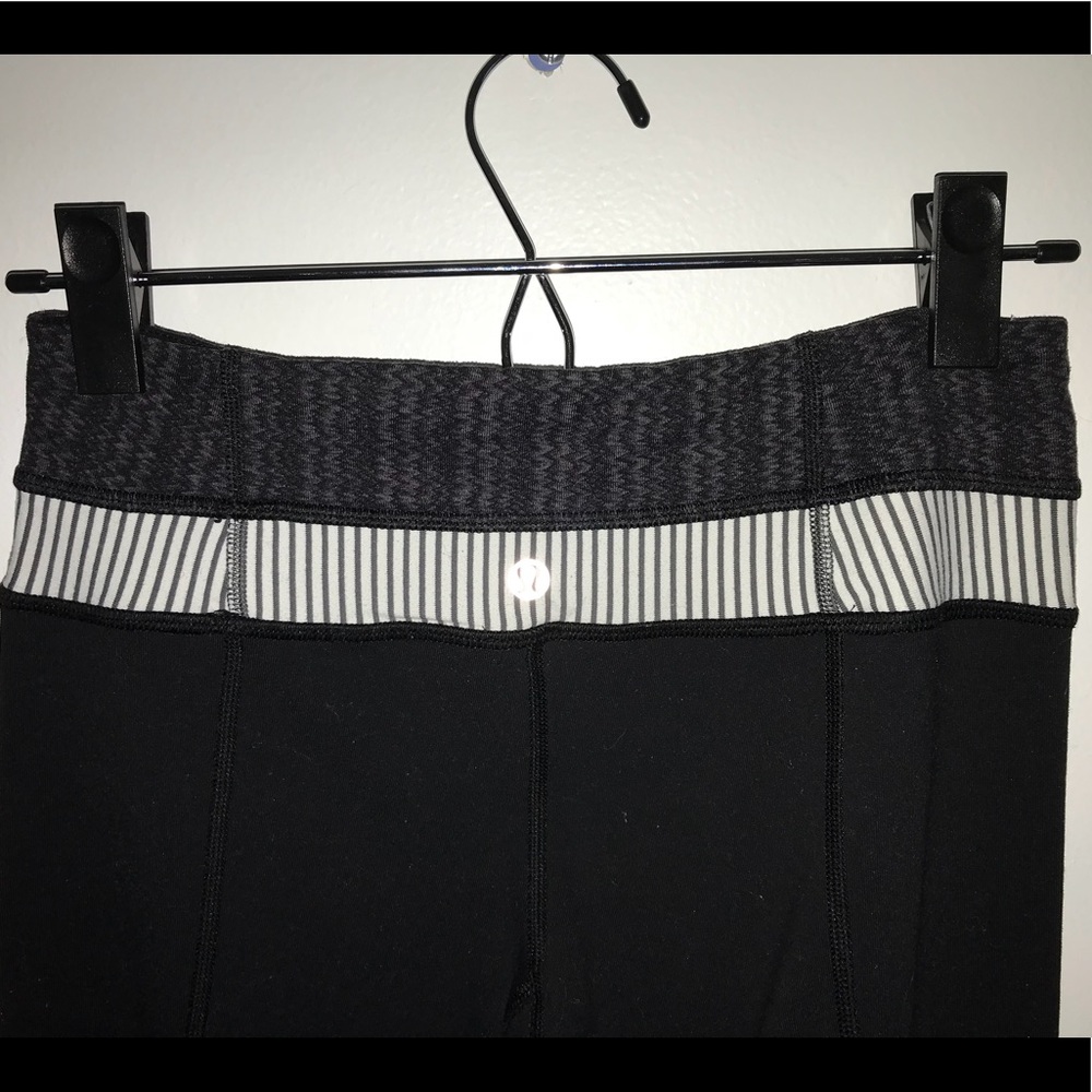 Lululemon yoga pants